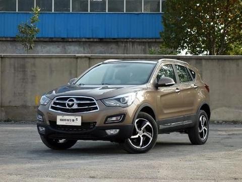 传祺GS3的竞争者，顶配不到11万，CVT是亮点