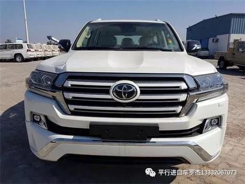 18款丰田酷路泽5700中东版VXS顶级配置硬汉风采依旧