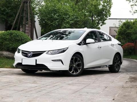 20几万新能源车，颜值配置都不错，续航116公里，完美的家用车