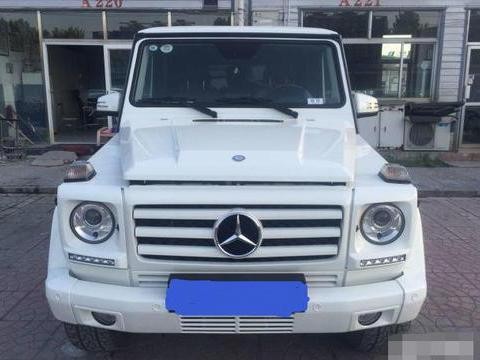 老板开180万G级奔驰去保养，却被维修工偷开出去弄坏差速锁