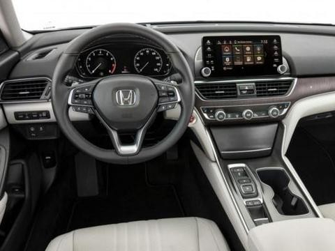 广汽本田雅阁2017款最新配置解析 搭载1.5T发动机系统