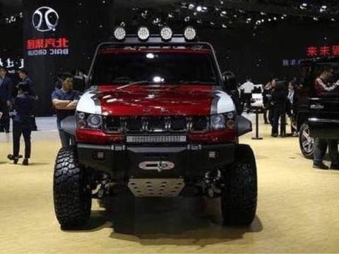 国产牧马人，2.3T配四驱，12万价格远超霸道，月销数没有达到六