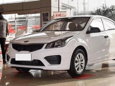 实拍起亚K2乞丐版，收音机直接用模型取代，刷新了低配车的下限