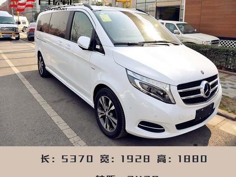 奔驰V260L|一款集尊贵与奢华于一身的商务车