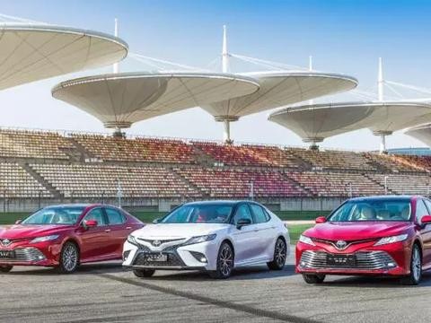 【汽车人】第八代凯美瑞解答了车市三大悬念