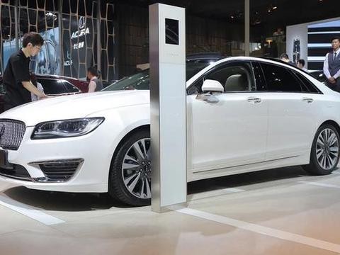 被埋没的豪华轿车 落地只需35万 看了它你还会买街车奥迪A6吗