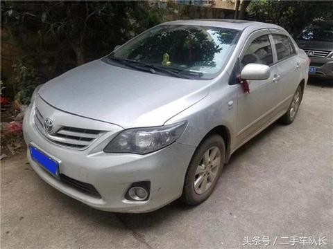 当初不知道买什么车好，最后还是选择丰田卡罗拉，结果证明是对的