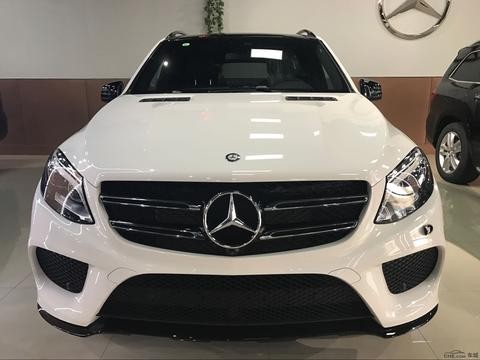 2017款奔驰GLE400有一种不言自明的威严