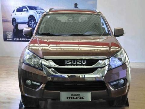 全新五十铃MU-X，搭载3.0T柴油发动机，性能进一步提升！