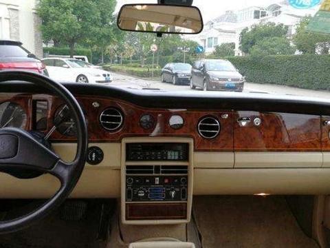 落地价710万, 现在只需188万, 亿万富翁座驾