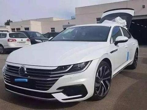 一汽大众又添爆款，新一代CC杀到，好看炸，22万将成最强中级车