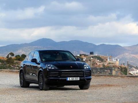 够风骚！实测全新一代保时捷卡宴