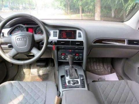 落地价43万，现在只需8万，车主：虽是街车，但开去还是倍有面子