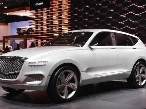 车标仿宾利、前脸像奔驰，这款韩国SUV竟敢300万叫板添越