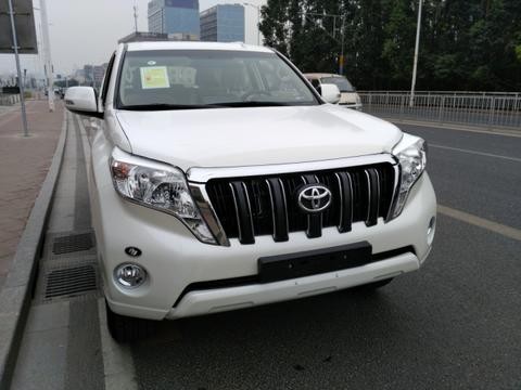 17款中东丰田霸道3000D4D 柴油版实地测评优惠价