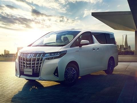 中国明星最爱的保姆车出新款：前脸看呆了