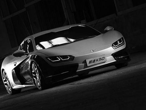 国产又一神车出炉，布加迪的屁股法拉利的头，百公里加速仅4.6秒