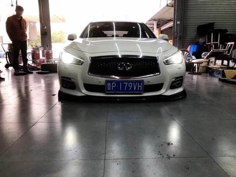 山东哥们的英菲尼迪Q50改装的没毛病 降低车身完美低趴