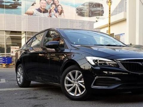 别克威朗完爆卡罗拉，全系标配ESP、全景天窗，百公里油耗仅5.8L