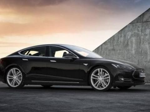 6.3万人退订特斯拉Model3，马斯克表示不痛不痒！