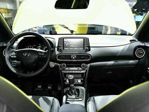 汽车：丰田Mirai外观设计非常前卫，看上去霸气十足