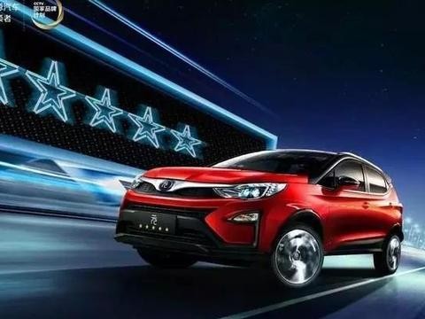 不惧年底“质问三连”, 哪款小车才能征服他们?