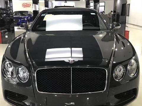 17款宾利飞驰V8S，匠心独创奢华轿车，买的不是价格而是价值！