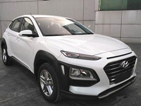 这款合资SUV终于来了抬头显示+全景天窗仅售6万，宝骏510要玩完