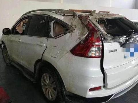 本田CR-V报废后有人出价十万来买，车主表示低于一百万不卖！