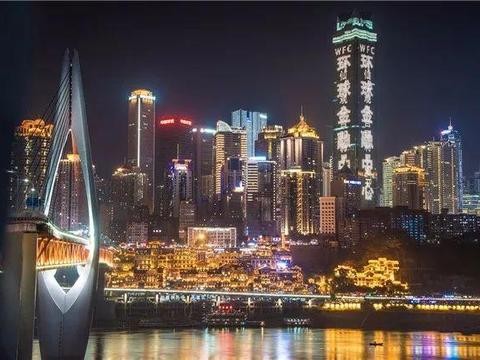 起步不到8万！这款懂得32种方言的SUV带兵哥游山城