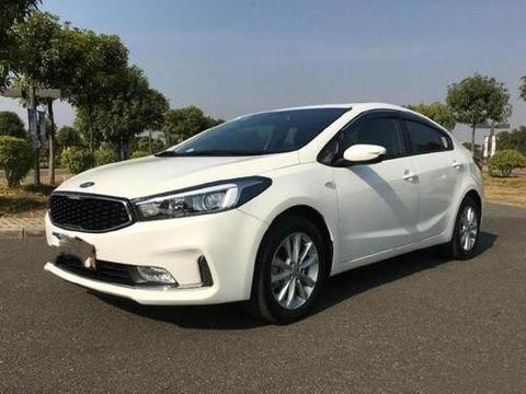 起亚靠脸吃饭不管用，再上K3特别版加量不加价，售11万够厚道！