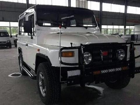 最帅北京212登场，不输路虎卫士，网友：照这样量产保证能卖疯