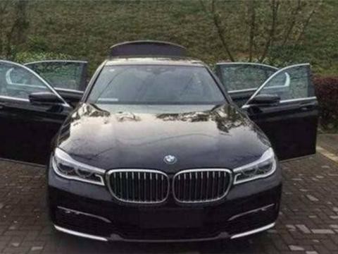 江西男子花120万买豪车，4S店给这样一顿饭，不禁令车主吐槽