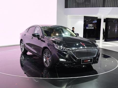 红旗彻底醒悟，再也不漫天要价，战略新车仅卖15万，大众丰田慌了