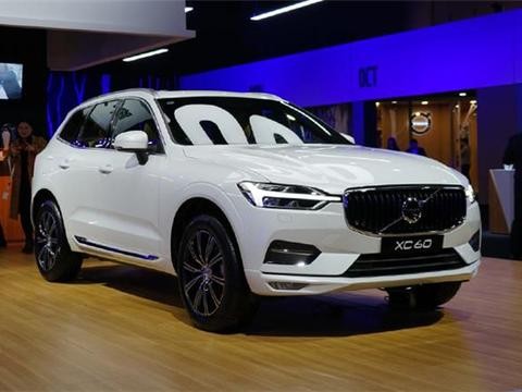 价格没优势，还敢挑战BBA地位，小号XC90，看他犀利的眼神就懂