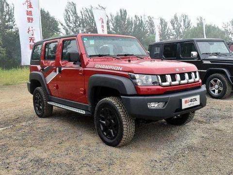 北汽终于开窍了！全新BJ40已在路上，这外观更加的“牧马人”！