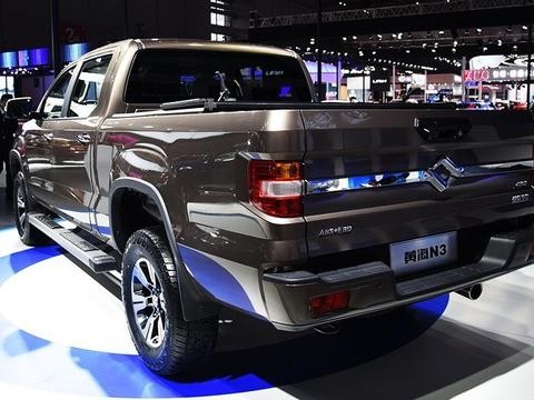 15万能买2.5T四驱，号称国产福特猛禽，这辆皮卡刷新眼球