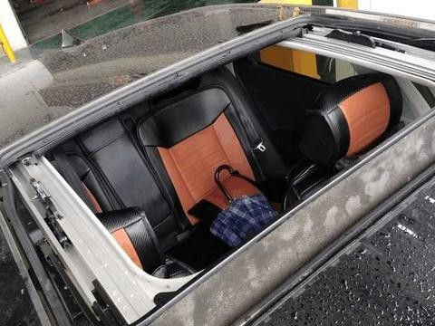 起亚K5高速上天窗突然飞了, 厂家回复: 天窗没问题