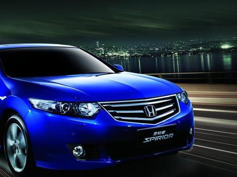 价格高 性价比不高，买过它们的车子现在都悔不当初，哭着说后悔