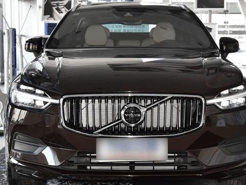 沃尔沃全新巅峰之作, 2.0T配8AT, 售36万让奥迪Q5虎视眈眈