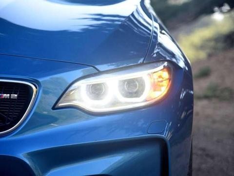 爱情收割机, 4.3S破百配无框车门, 年薪50万装逼利器!