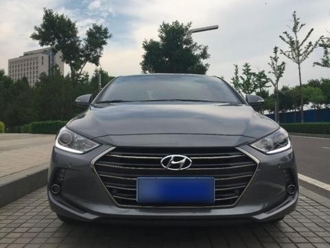 颜值可以打9分！开起来有好感，但开出去却怕被砸了