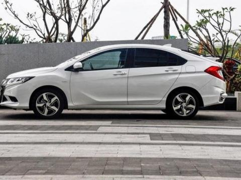 本田最失败的车，1.5L配CVT，油耗3毛多，月销1600台