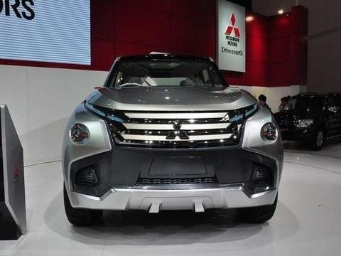 三菱终于要翻身, 全新越野王不输途昂, 售26万只为对怂普拉多!