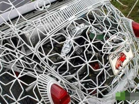 两万改装甲壳虫，富二代两百万收藏，透明汽车谁不想要