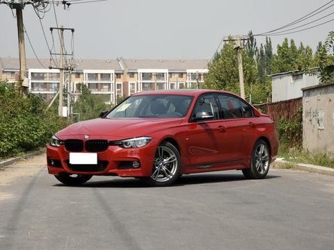 堪比美队大战钢铁侠的比拼，宝马3系PK奥迪A4L！