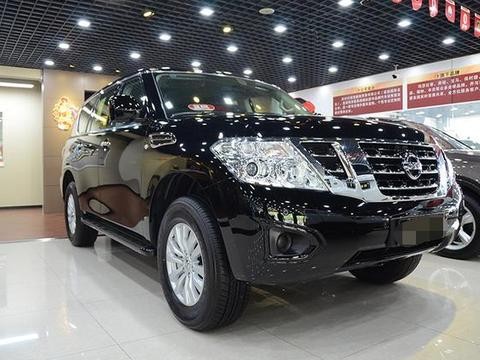 18款中东版日产途乐Y62 4.0XE配置价格详解