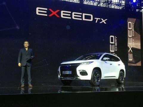 品质不输德系，颜值比领克01帅，油耗仅需1.8L仅16万配四驱要火