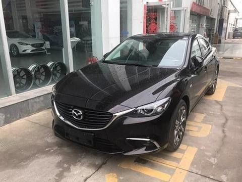 比帕萨特漂亮， 2.5L排量油耗6L, 16万还买啥迈腾