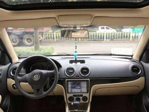 花6万5买台同事6年车龄的朗逸，小伙直言开起来满足感十足